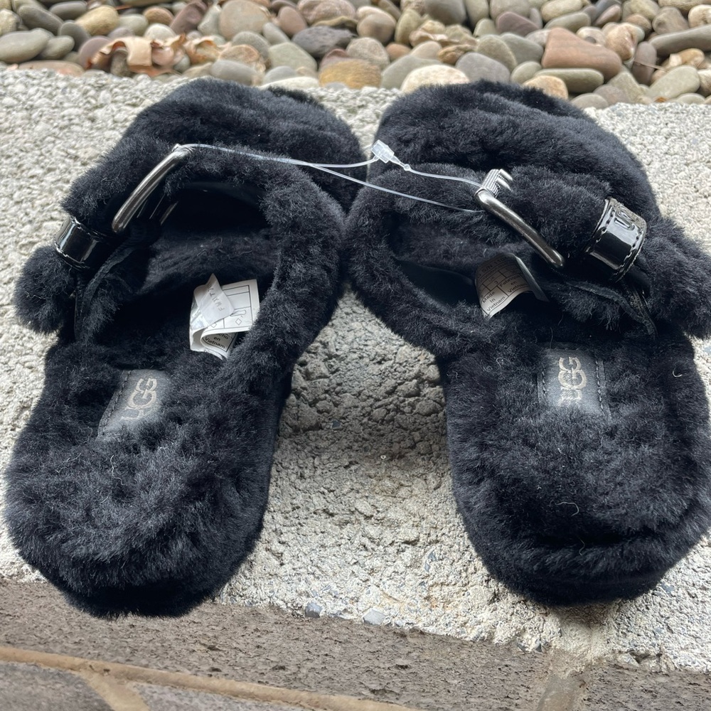 Ugg Fuzz Yeah Women's Slipper - image 4